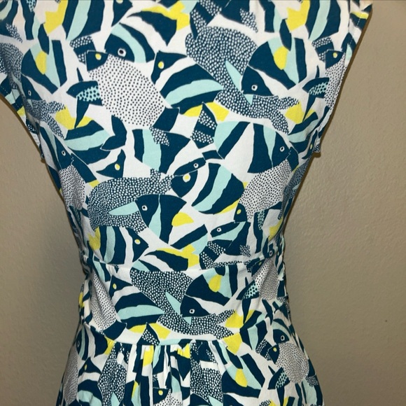 Lands End Women's Small Cap Sleeve Twist Front Fit and Flare Dress Fish Print - Picture 6 of 11